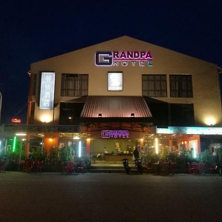 爷爷酒店 波德申 外观 照片